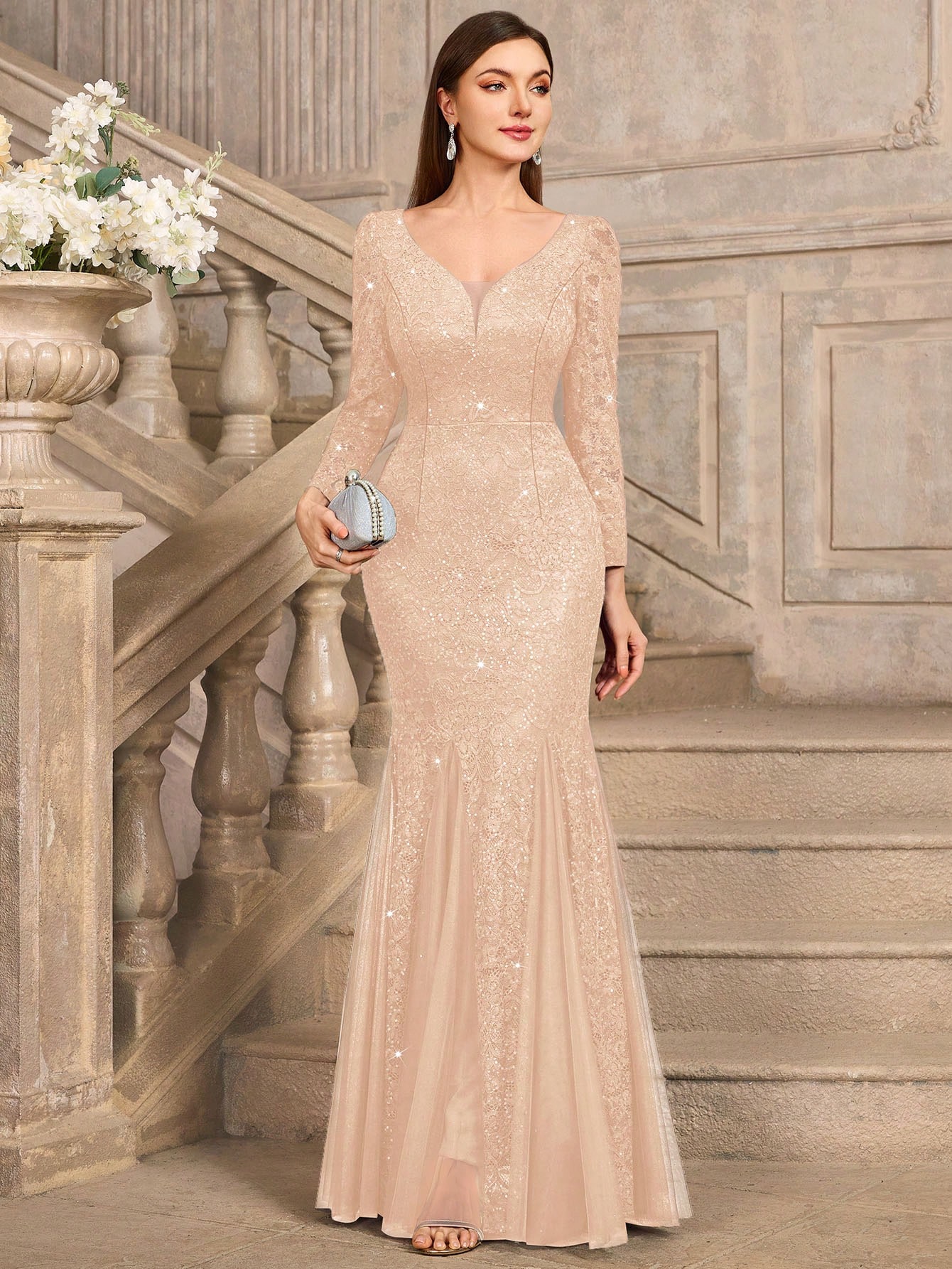 MIUSOL فستان مسائي ذو رقبة عميقة على شكل V مطرز با...