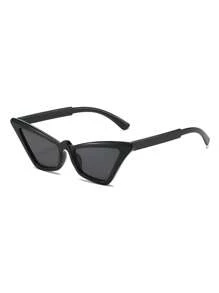 1 pièce femme style chat eye, monture en PC noire, couleur unie minimaliste, style rétro de rue polyvalent. Lunettes de mode idéales pour l'été, la plage, les voyages et l'extérieur