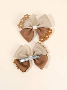 2 pièces Pinces à cheveux en forme de nœud papillon avec fleurs pour filles, pinces alligator couleur terre avec perles, barettes à ruban gros-grain élégantes, pinces à cheveux pour queue de cheval pour tout-petits, cadeau de mariage et d'anniversaire printanier, accessoires capillaires floraux pour enfants