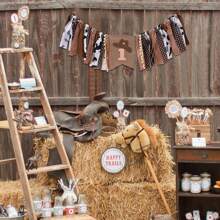 粉色蝴蝶结/草莓/牛仔 1 岁生日装饰 1 岁生日派对帽 1 岁生日高脚椅横幅 1 岁生日蛋糕装饰 1 岁生日装饰 用于照片道具的派对装饰