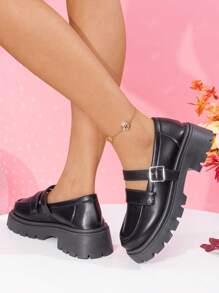 French Retro British Style Thick Sole Small Leather Women Shoes, New Design Strap Buckle Shallow Round Toe Platform Oxfords