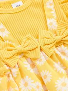 Newborn Girl Outfit, Fly Sleeve Flower Print Bow Patchwork Romper With Hairband Summer Clothes - 黃色 - 查看 6