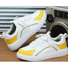 White Minimalist Shoes-Lightweight Design For Daily Walking And Urban Outfits - White - View 1