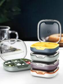 1pc Portable 4/6 Grid Transparent Pill Box Organizer
