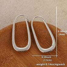 极简主义几何环形耳环：复古风格的女性日常珠宝，适合聚会和节日送礼