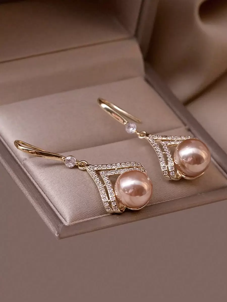 topshiny 一对时尚简约小众高端香槟色珍珠耳环，适合派对和活动佩戴。批次之间细节可能略有差异。 - 金色 - 查看 1