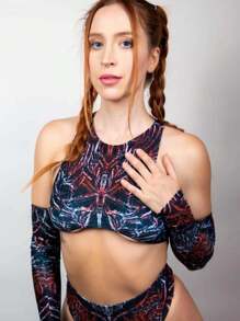 Darkness Teaser Top – High Neck Festival Crop Top - 黑色/紅色 - 查看 2