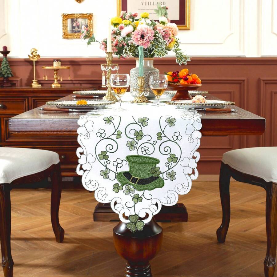 春季刺绣三叶草爱尔兰三叶草和妖精帽子桌旗餐垫，装饰性春季餐桌装饰，适用于厨房餐厅、室内室外晚宴装饰，理想的礼物