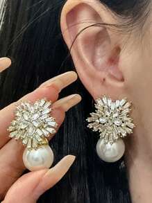 1 对珍珠镶嵌优雅向日葵珍珠耳环，适合节日佩戴 - 太陽花珍珠耳環 - 查看 2