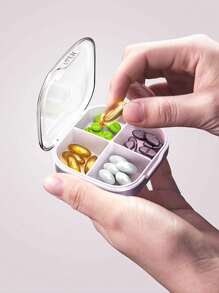 1pc Portable 4/6 Grid Transparent Pill Box Organizer