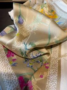 1条女士优雅复古印花薄缎面围巾，仿丝绸材质，波西米亚复古休闲风格，可作围巾、披肩使用，轻盈舒适，适合春夏日常穿着和搭配连衣裙。 - 淺駝色 - 查看 3