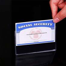 6 chiếc hộp đựng thẻ bảo hiểm y tế, hộp bảo vệ thẻ an sinh xã hội. Đây là những chiếc hộp nhựa PVC trong suốt chống thấm nước phù hợp với thẻ bảo hiểm y tế kiểu mới, thẻ an sinh xã hội, thẻ thương mại, thẻ căn cước và thẻ tín dụng. - Nhiều màu - Xem 10