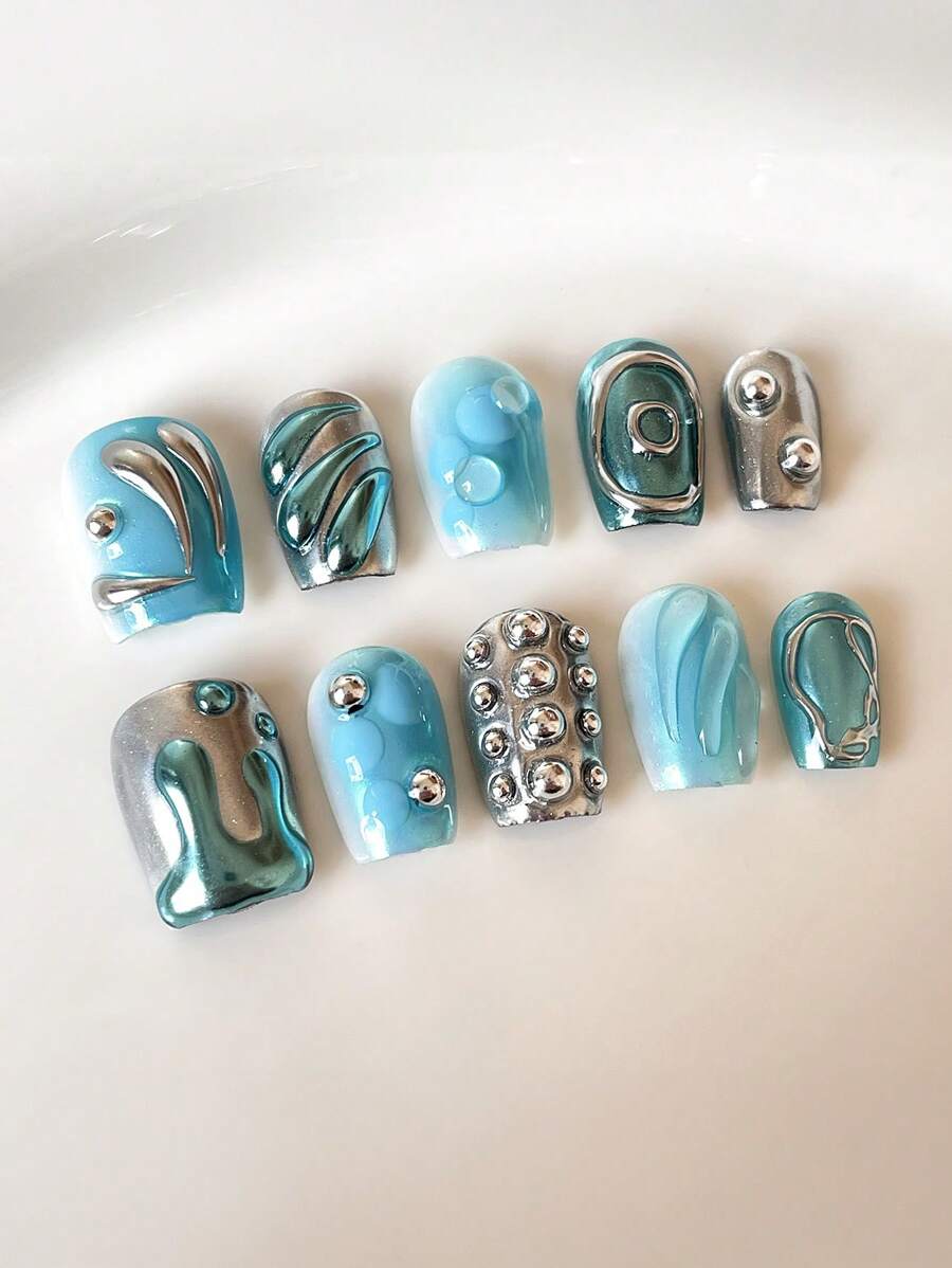 10 件 Y2k 甜美酷蓝梦美人鱼眼泪手工指甲镀铬银色液体丙烯酸按压指甲短棺材假指甲金属纹理 3D 装饰铆钉全覆盖指甲尖带果冻胶和指甲锉，DIY 美甲用品音乐节派对 - 彩色 - 查看 1