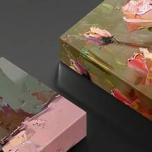 Peinture à l'huile de roses roses dans un vase vert. Grande peinture murale encadrée en bois, décoration d'intérieur, peinture à l'huile - Chambre, salle de bain, salon, bureau, cuisine, cadeaux de Noël - 1 pièce