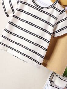 Conjunto de 4 piezas de ropa informal de verano para niño bebé con camisetas de cuello redondo a rayas y de un solo color, y pantalones cortos de bolsillo de un solo color