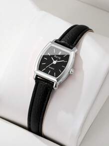Tonneau Pointer Quartz Watch As A Gift For Students Returning To School