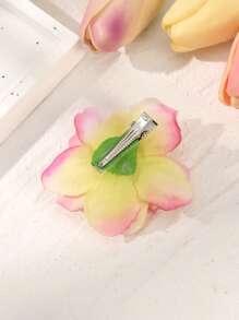 2pcs Bohemian Style Artificial Flower Hairclips