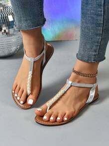 新款时尚系带凉鞋，时尚休闲罗马风一脚蹬凉鞋，黑色、米色、棕色可选；休闲平底拖鞋，纯色编织舒适沙滩凉鞋；博主推荐厚底凉鞋，夏季沙滩鞋；优雅搭扣低跟圆头拖鞋，防臭防滑简约户外拖鞋。由于脚型不同，鞋子尺码可能偏大，请谨慎下单。 - 銀色 - 查看 3