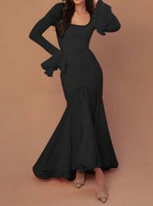 WOWDARK Women Autumn Long Sleeve Dress With Ruffle Hem - Black - View 4