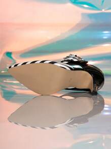 秋冬女士条纹镂空套脚鞋，魔术贴搭扣，花卉图案，黑白撞色，尖头高跟凉鞋，时尚百搭，适合派对和日常穿着，新款拖鞋，优雅 - 黑與白 - 查看 7