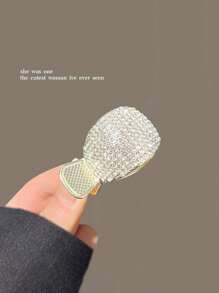 1 件优雅马尾辫夹闪亮水钻发夹，仿珍珠发夹复古发夹，适合女性和日常使用，优雅万圣节发饰家居浴室装饰