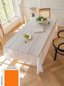 白色几何刺绣桌布，法式浪漫简约风格纯色流苏，户外婚礼、野餐、派对、节日聚会、餐桌装饰的摄影背景，四季皆宜