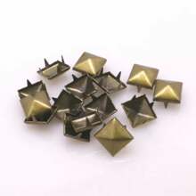 100/200pcs/Pack Metal Spikes Square Studs Rivets Punk Rock Leather Craft Four Claw Rivets On Clothes Shoes Bracelets