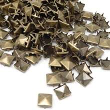 100/200pcs/Pack Metal Spikes Square Studs Rivets Punk Rock Leather Craft Four Claw Rivets On Clothes Shoes Bracelets