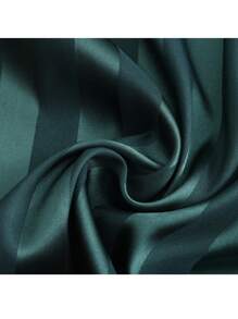 男士刺绣阿拉伯青年长袍，休闲宽松绿色长袍