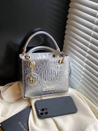 Stor damhandväska, trendig krokodilpräglad silverväska med justerbar axelrem, bästa mors dag-presenter för kvinnor