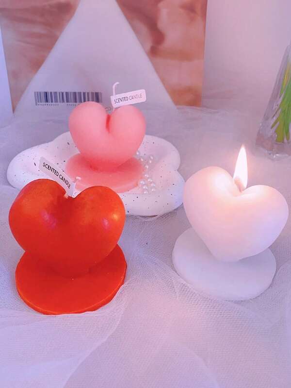 1pc Handmade Heart-Shaped Scented Candle, Indoor Decorative Candle Jar For Home, Bedroom, Suitable For Stress Relief, Relaxation, Bath, Yoga And Festival Gifts, Perfect For Romantic Themed Events And Holidays Birthday Graduation,Wedding
