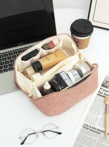 1 PC High-Grade Cherry Blossom Pink PU Leather Retro Style Embossed Relief Make Up Bag,Fashionable And Casual Large Capacity Portable Zipper Makeup Bags,Travel And Vacation Essentials Cosmetic Bags For Sanitary Napkins,Pouch Pads,Wired Earphones,Earpods,Headphones,Charger,Lipsticks,Cosmetics,Perfume,Skin Care And Beauty Products,Home Decor,For Mom,Women,Nurses,Students,School Girls,Keys,Holiday Gifts