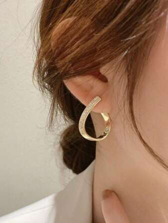 一对时尚优雅个性化十字交叉几何水晶吊坠耳环