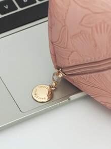 1 PC High-Grade Cherry Blossom Pink PU Leather Retro Style Embossed Relief Make Up Bag,Fashionable And Casual Large Capacity Portable Zipper Makeup Bags,Travel And Vacation Essentials Cosmetic Bags For Sanitary Napkins,Pouch Pads,Wired Earphones,Earpods,Headphones,Charger,Lipsticks,Cosmetics,Perfume,Skin Care And Beauty Products,Home Decor,For Mom,Women,Nurses,Students,School Girls,Keys,Holiday Gifts