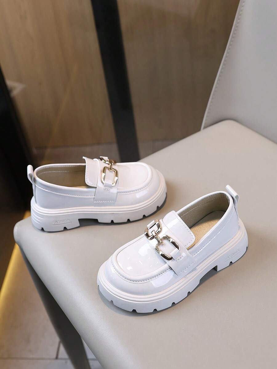 1 双女孩可爱、百搭、闪光厚底乐福鞋、圆头一脚蹬鞋