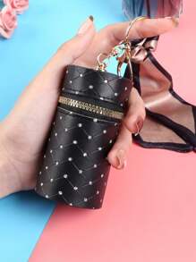 1PC Printed Lipstick Coin Cylinder Wallet, Lipstick Organizer, Retro Classic Pouch With Scarf Decor Zipper Portable Multifunctional Bag Vintage Key Bag, Decor Multi-Functional Women's Lipstick Barrel Keychain Pendant Key Chain Charms Car Accessories Women Wallet Keychain Jewelry Box Mini Bag Keychain