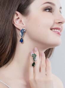 1 Pair Silver Plated Non-Pierced Clip-On Long Drop Earrings With White & Blue Cubic Zirconia Symmetrical Flower & Leaf Zirconia Crystals, Bridal Jewelry For Engagement, Wedding, Banquet, Pageant, Party, Prom For Women Without Pierced Ears - 1 Pair Clip On Earrings - View 3