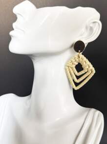 Boucles d'oreilles en rotin, boucles d'oreilles bohèmes légères à franges de forme géométrique, boucles d'oreilles pendantes en osier tressé pour femmes et cadeaux de mode de vacances