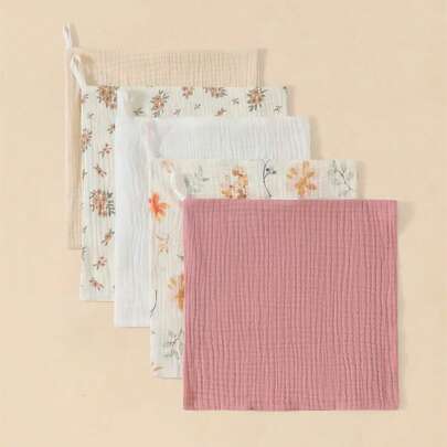 5件装花卉和卡通动物印花婴儿纯棉纱布围兜、喂奶手帕、拍嗝巾