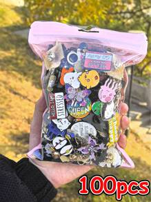 5/15/30/50/70/100 pièces Ensemble de broches/épingles assorties (pas de styles en double), insignes en alliage métallique, designs multi-styles : animaux, fruits, légumes, lettres, anime, motifs abstraits, convient pour la décoration, la collection et les petits cadeaux, accessoires scolaires et de bureau, chemises, vestes, bijoux, Noël, Halloween