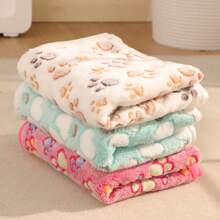 珊瑚绒宠物毯保暖狗床垫，心形小狗睡垫