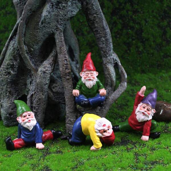 4pcs/Set Garden Gnome Figurines, New Fairy Miniature Landscape, Resin Craft Yoga Gnomes, A Nice Small Gift