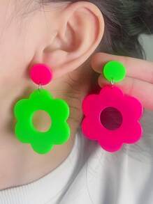 1 par de pendientes de resina con diseño de girasol y bloques de color neón para mujer, estilo vacaciones - Girasol empalmado color fluorescente - Ver 11