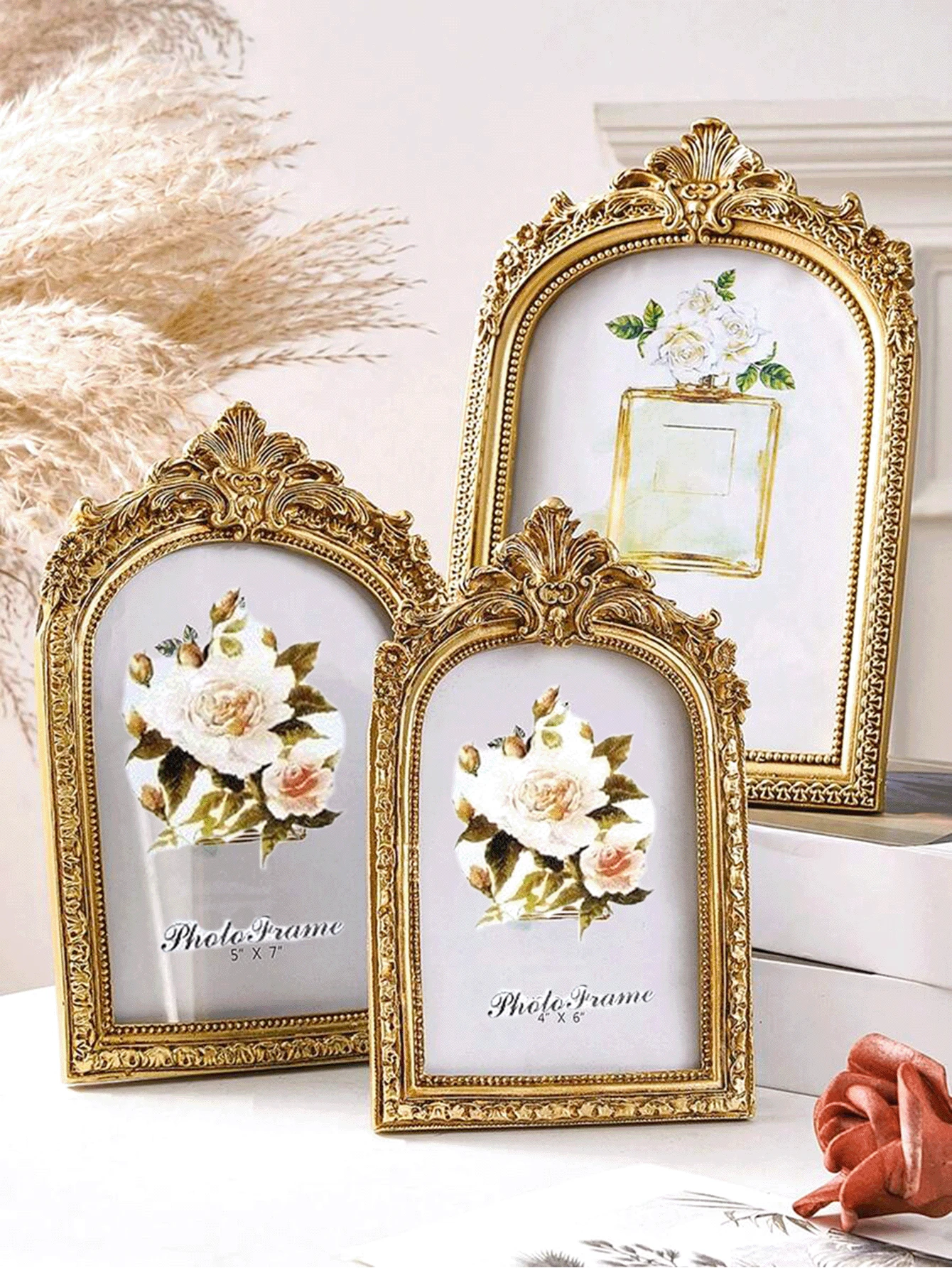 1 pieza de marco de foto dorado curvo estilo europeo vintage, adecuado para decoración del hogar y exhibición de fotos (múltiples estilos para elegir) - Una variedad de estilos retro - Ver 1