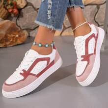 Zapatillas blancas transpirables para mujer, zapatos para primavera, modelo nuevo 2025, zapatos planos versátiles para mujer deportivos, de ocio y casual