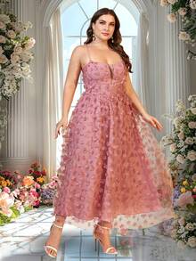 大码女式花卉刺绣网眼分层吊带裙，休闲夏装