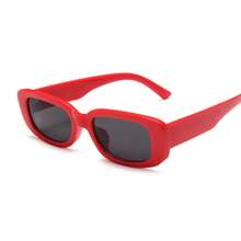 Lunettes de soleil carrées rétro petites, lunettes de soleil mode unisexe de style européen et américain pour la photographie de rue, protection UV