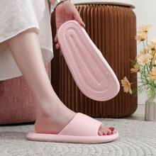 女士舒适夏季拖鞋 - 柔软防滑 EVA 鞋底，露趾休闲凉鞋，适合室内和室外使用