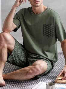 Conjunto de pijama de hombre con cuello redondo, estampado geométrico verde, de manga corta y pantalón corto, ropa de estar en casa de verano