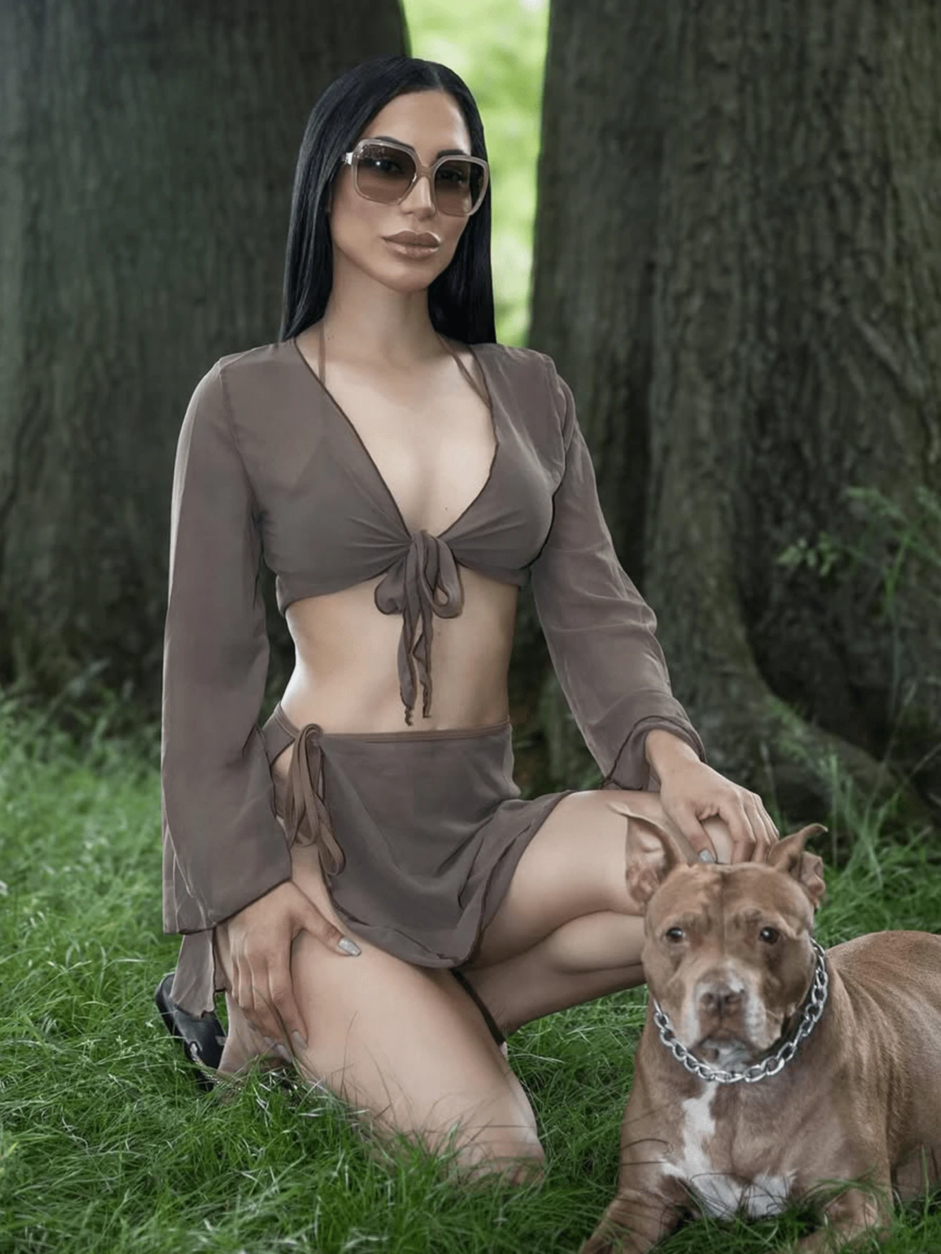 Carolina Barros 素色比基尼套裝吊脖三角形文胸和前繫帶罩衫上衣和高衩下裝和半身裙4入組泳衣